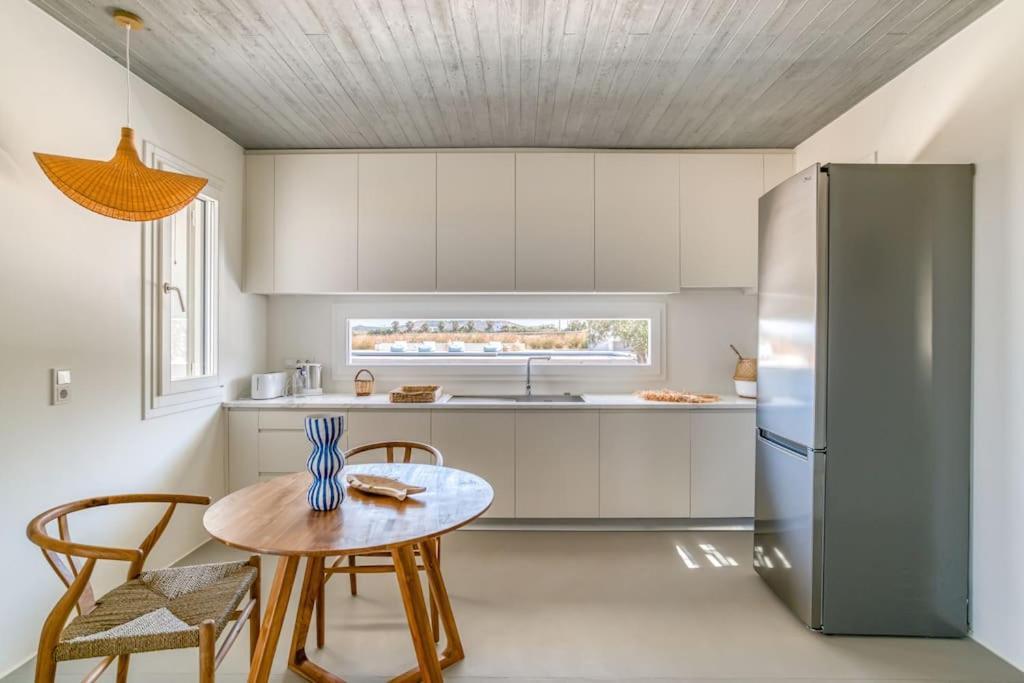 Villa Lampsi - Spacious & Modern Isterni  Екстер'єр фото