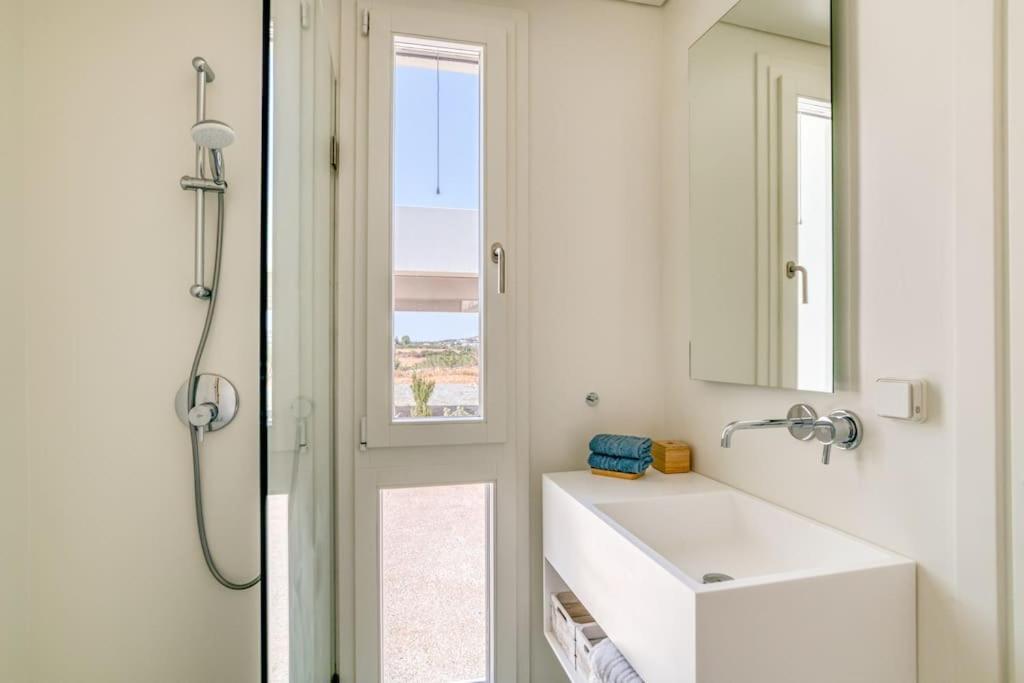 Villa Lampsi - Spacious & Modern Isterni  Екстер'єр фото
