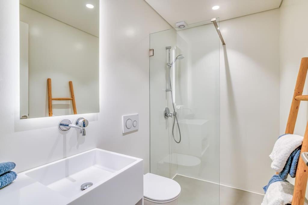 Villa Lampsi - Spacious & Modern Isterni  Екстер'єр фото